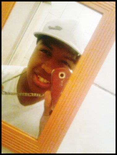#       O meeuu Socorro vem do senhor , que fez o ceu e a terra ♫ '
