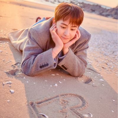บ่าวใต้ถุนเรือนท่านเจ้าคุณ Hottest 💖2PM
IG& FB:khun hair salon
FB: Goody 59 ซื้อขายอสังหาฯติดเจ้าของทรัพย์