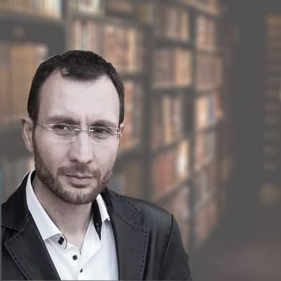 Uzman Sosyolog
