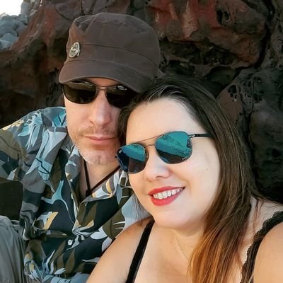 Hi folks! Patricia 🇧🇷 and Ian 🇩🇪 here. Expats in Madeira Island 🇵🇹.
Join us while we explore this magical island in the middle of the Atlantic.