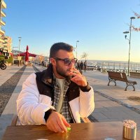 Gürsel (@kendihalindeboy) 's Twitter Profile Photo