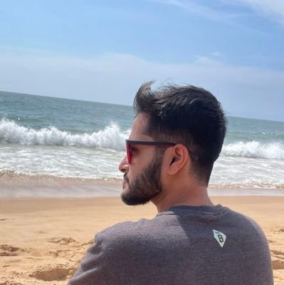 r1jsheth's profile picture. software engineer