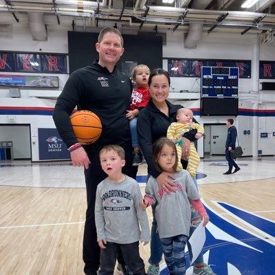 Head Coach of @msudenvermbb, @LoyolaMBB Alum, President of the JBF Cancer Foundation.