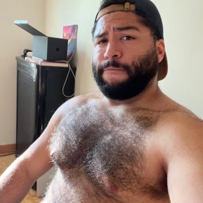 Finally testing out Twitter 🏳️‍🌈🐻🐾 Guess I’m at the “18+ only” stage with my posts.