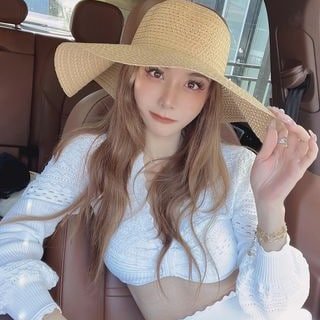 ahmedsrizk491's profile picture. - Yoga
- Life
- Family
- Charity
Entrepreneur and business woman