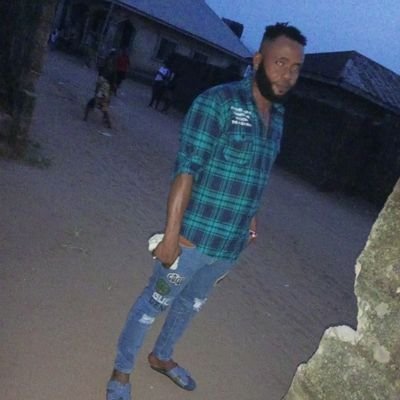 ayemhereuk's profile picture. 