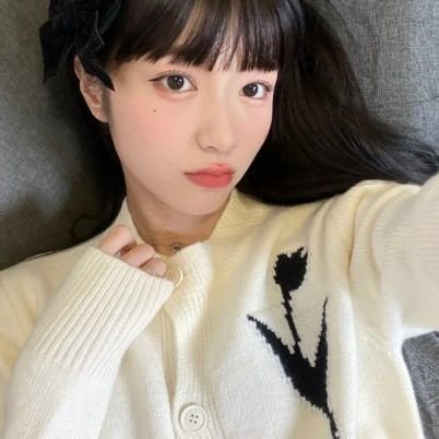 yeongsu86985941's profile picture. 