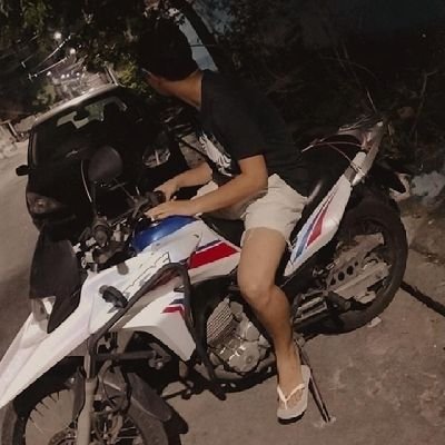 PH_04_'s profile picture. #tardezinhadosfaixas
#temvagapra04
28/01💍