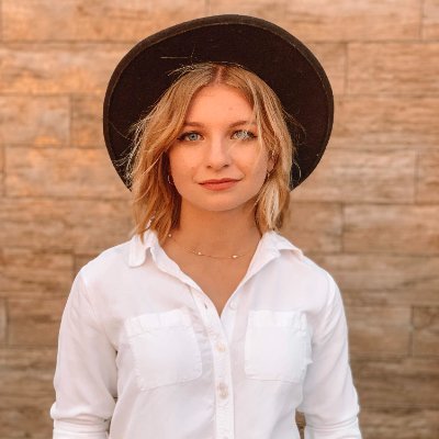 simply_sgr's profile picture. Indianapolis-based copywriter with a 🧋 problem. Petite fashion blogger. Dog mom. JDM Enthusiast.