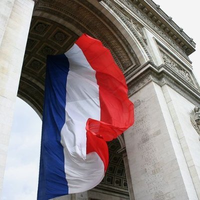 J'aime mon pays la France et j'aime aussi la nature ☺