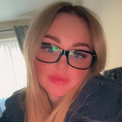 AliciaH462's profile picture. children’s complex care & long-term ventilation and Mental health nursing assistant💊💉🌡🚑 Manchester 🌍 all views are my own!