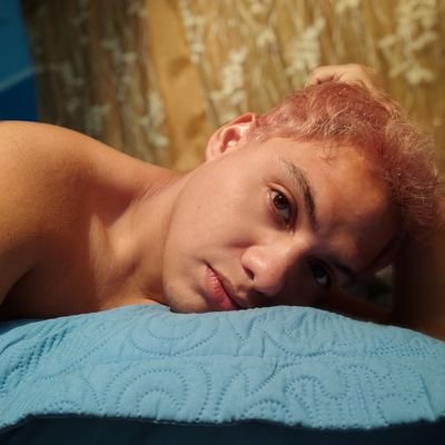 Hey_Carlos_'s profile picture. 