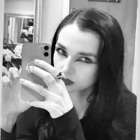 m ♡ (@poppysvoicemail) Twitter profile photo
