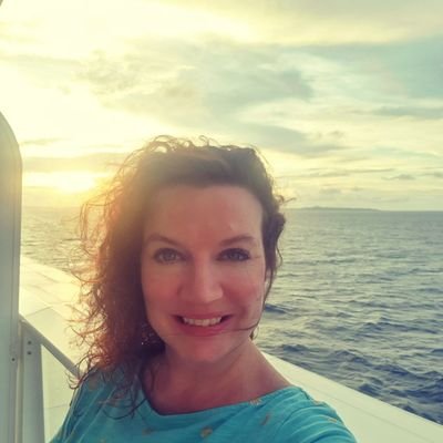 bridge_cheryl's profile picture. Passionate about theatre. #theshowmustgoon 
Mental health ...it's okay to not be okay.
One day at a time.