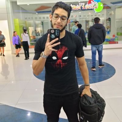 Flaco de cabello azul... gamer, chef, agnostico y melomano. todos los accesorios se venden por separado... @narizpirela IG and Twitch TV