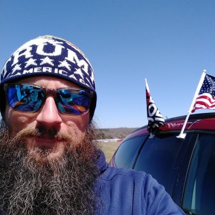 Born in Oklahoma, livin in Georgia. Happily married, proud Army and Air Force dad/father in law. Trump loving Anon. Stop the Steal attendee and flat earther..