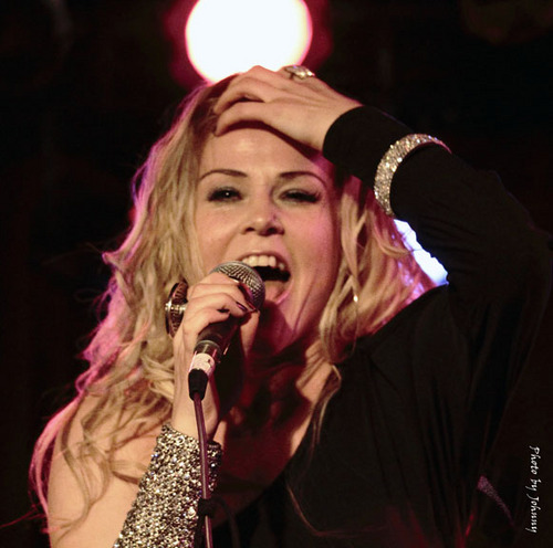 R&B Artist from New Zealand...hitting the Pop/Dance Billboard charts at no. 3 in the USA and 2011 LA Music Award winner for Music Video of the Year.