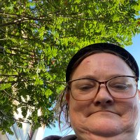 Anna Wells (@annawel11368079) 's Twitter Profile