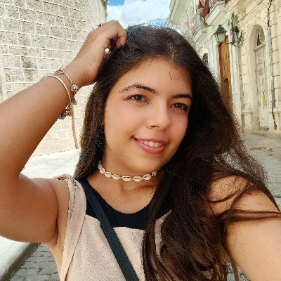 laucarfer's profile picture. Química en formación , estudiante de pregrado de la UH .