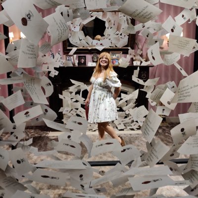 ZoeVMN's profile picture. Female