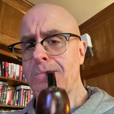 Somewhat useful idiot. Aging rapidly. Rabid Fighting Illini, Chicago White Sox and Chicago Bears follower. Reformed Twitter addict