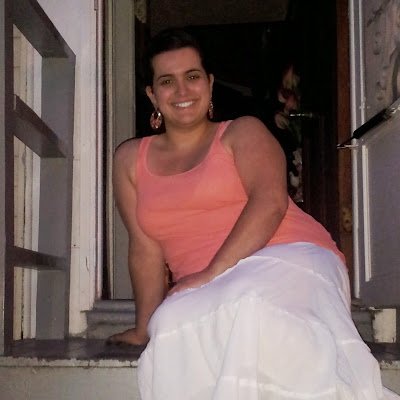 MsViveiros23's profile picture. 