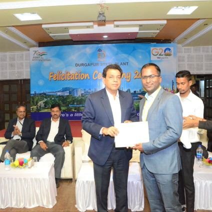 anand_dsp's profile picture. A quiz buff | Gadget freak | Dhoni Fan | Movie maniac | & more :)