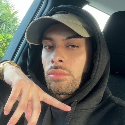 saltycolombiano Profile Picture