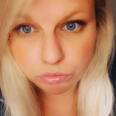 emmmmaxyz's profile picture. 