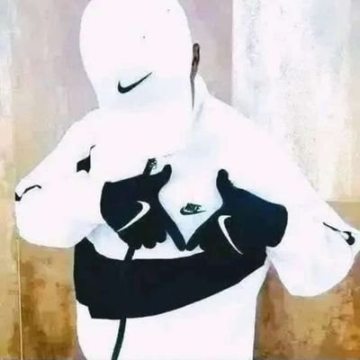 shebeshxt5's profile picture. 