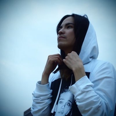 jakk214krhr's profile picture. あ、 うす。返信遅くてすいません。 生まれ変わっても俺は俺に成る。歩く言葉botです。 服と映画と音楽と。最近はアニメ。ゲーム垢→@jakk_araki