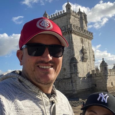 🇦🇹 Colorado e 🇱🇺 Igrejinha. Pai da Malu e marido da @elisandrareyer. Cinema, Futebol, Música e Videogame. Mais um 🇧🇷 em 🇵🇹