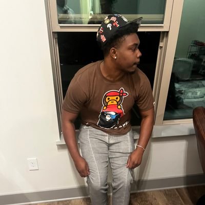 Str8 Male Content Creator || 📥|| College Student 👨🏾‍🎓|| 24 ❗️SC:Koeassyy IG:@KoEassyy