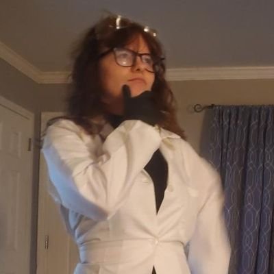 BeesMegan's profile picture. it's hard being epic in a world of fail, rest in peace to the bitches that are dying to be me 😫😫