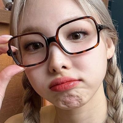 hzlnutq's profile picture. #환승이직준비 #퇴준생 #짜릿하게퇴사하기 #비혼여성 #재테크하는중 #자기개발 #4B