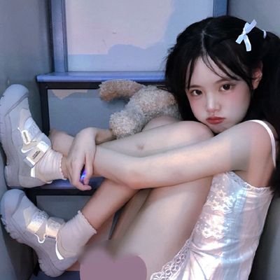 Zai_ovo's profile picture. 有爸爸 很爱我爸爸ovo/上推只为了分享跟爸爸在一起的生活/应聘绿帽看清我坐标0535或者不太远都🉑/🚪199 支付宝口令 不约不玩别问了(只跟我爸爸玩
@xxbt_969