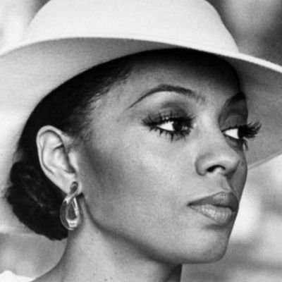 vanfierceness's profile picture. I talk about God, and comment on Pop culture, Startups+Fintech!
My page, my way! Jesus Gang!