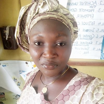 Am simply and gently lady but don't look for my trouble.
Am a mother, am a teacher.
Proudly #Agbafian🥰😘.