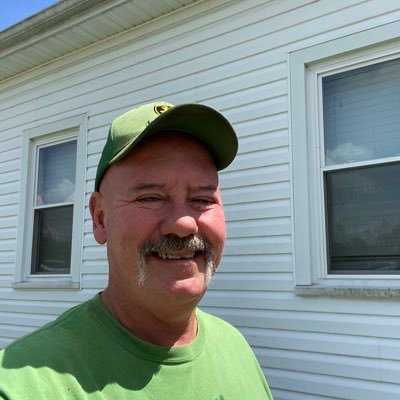 Raymond81937657's profile picture. Country Boy. Independent thinker. Hard work and rain won’t hurt you. Worry and lightning will kill you.