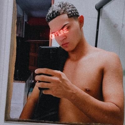 AMOR MAIOR NAO TEM IGUAL, EU JURO QUE NO PIOR MOMENTO VOU TE APOIAR ATÉ O FINAL @Flamengo🙅🏻♂️ ❤️🖤🏆 #JogaremosJuntos™🇦🇴
Insta: *@Lksooares*