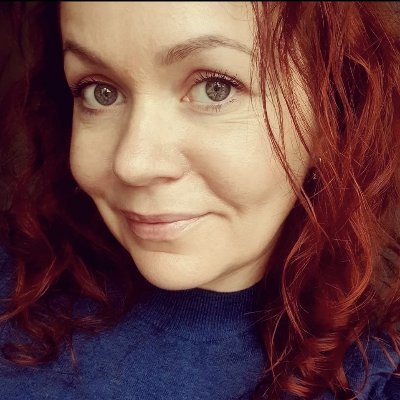 Sparkly British Voiceover Artist brightening TV, Radio, Corporate & Web | Voice Sorceress by Day, Witcher by Night ⚔️ | Sprinkling Vocal Stardust Since 2010 💫