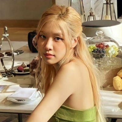 unknownnnnwy's profile picture. I'm the princess in my own fairytale 🏰✨.