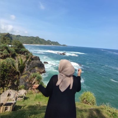 amalionk's profile picture. welcome to my World yg ga penting penting amat😂