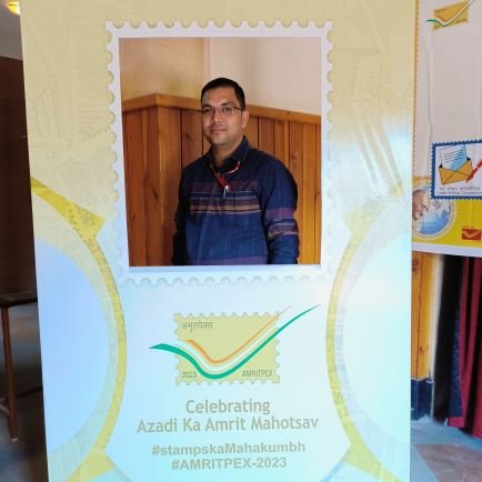 aslakhera's profile picture. ....