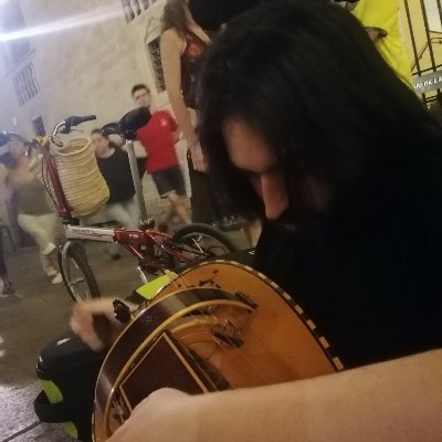 S1 @Codurance, compositor amateur, Viola de Roda, ball folk, ... Cuqui de la cuqui @annetacuca