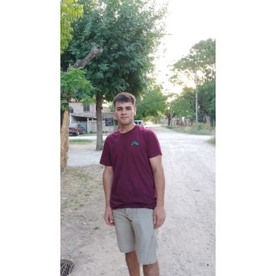 Bs As 🇦🇷
Ezeiza 📌
20 🎂