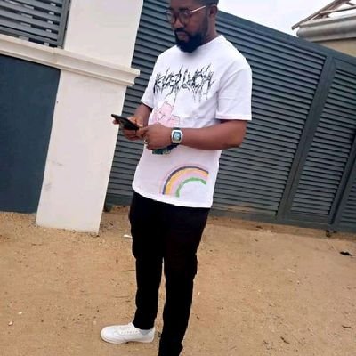 ItzBrig79942311's profile picture. Trust the one who can see sorrow behind your smile, love behind your anger and reason behind your silence.💥💥