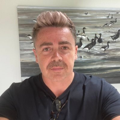 mrdanielshields's profile picture. family, farm life, food and books