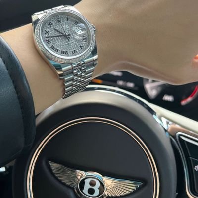 AgaroShalom's profile picture. 