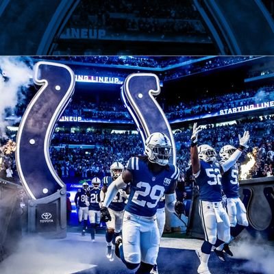 Aaron75717425's profile picture. Love football